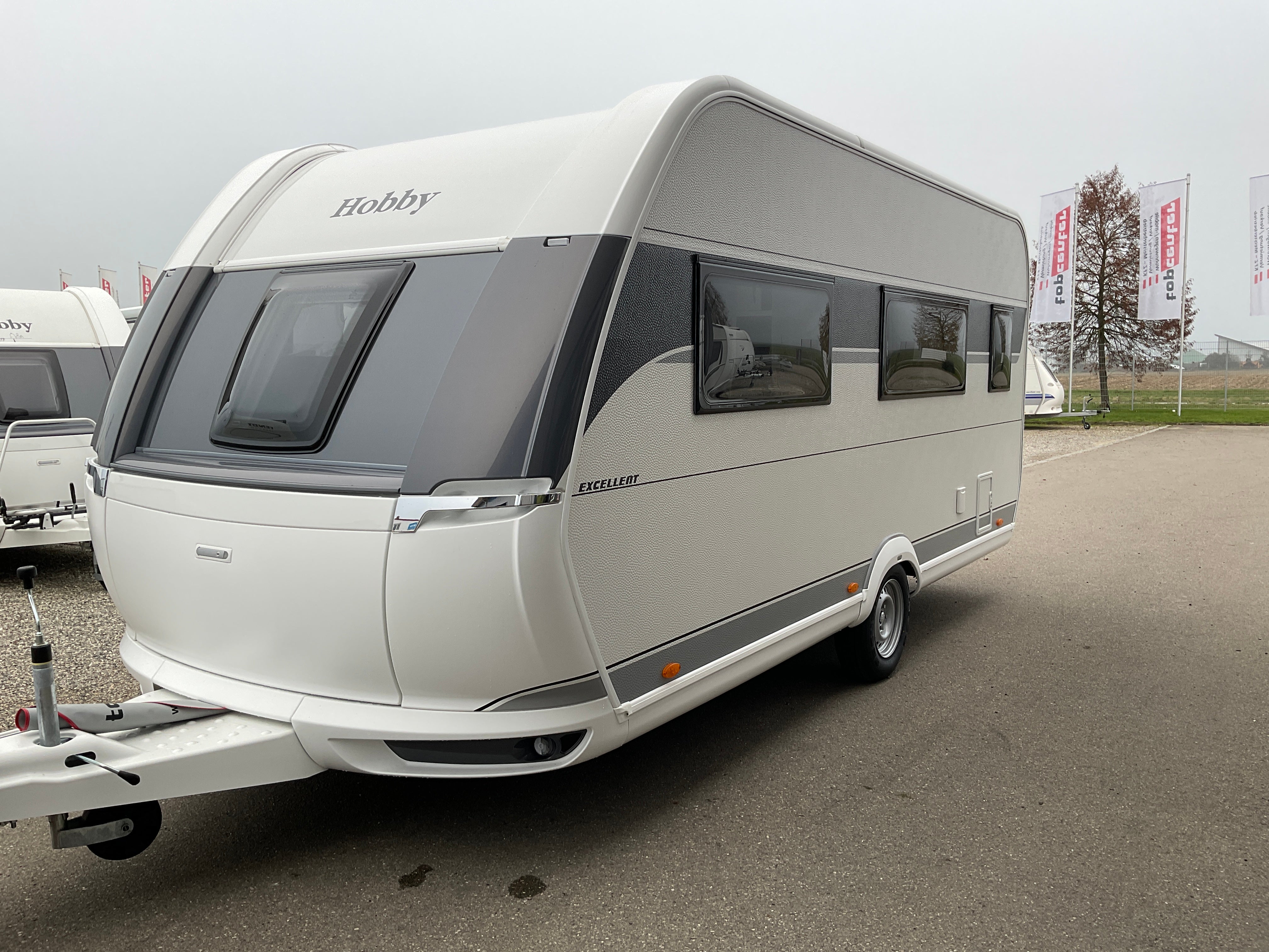 Hobby Wohnwagen 460 SL