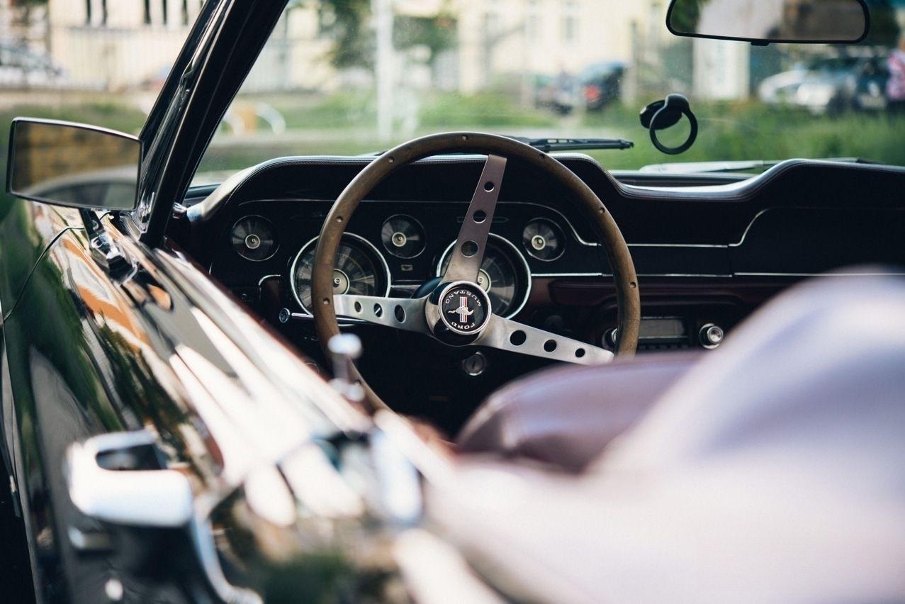 Ford Mustang 1968 GT Cabrio Wochenende mieten in Berlin