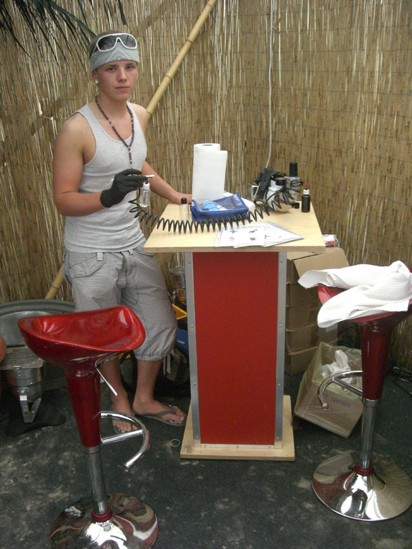 Tattoo Painting Profi Airbrush mieten bei Fun Promotion