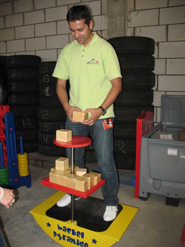 Wackelpyramide mieten bei Fun Promotion