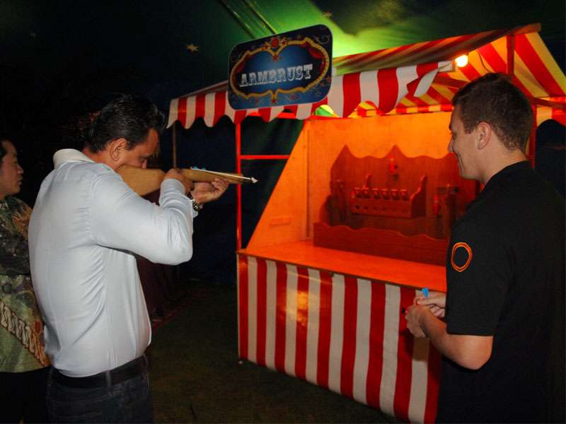 Nostalgiestand Armbrust mieten bei Fun Promotion