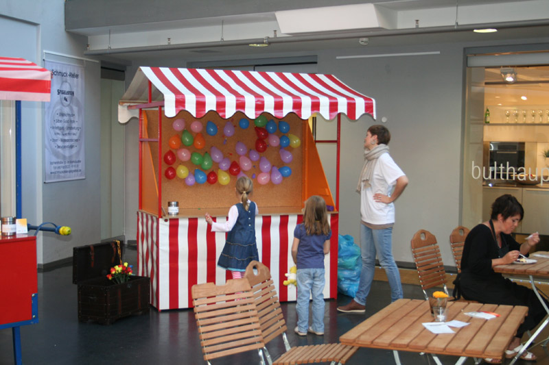 Nostalgiestand Pfeilwerfen mieten bei Fun Promotion