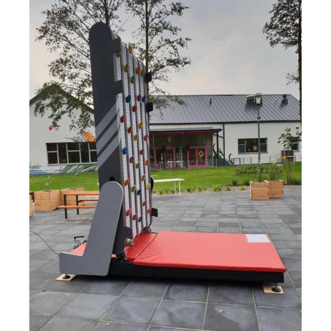 Endless Climber | Moving wall mieten bei Fun Promotion
