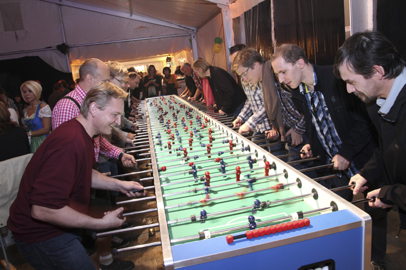 Jumbo Tischkicker XXXL mieten bei Fun Promotion