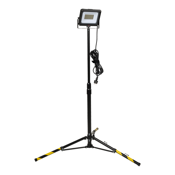 LED Stativstrahler höhenverstellbar 230V/50W , 5m Kabel mieten