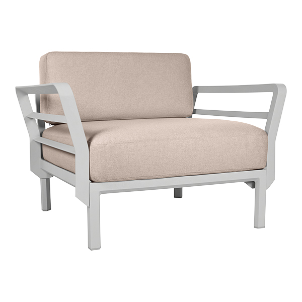 Loungesessel Maximo white mit Kissensatz salt white mieten