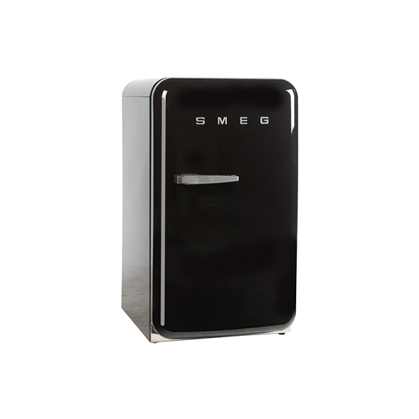 Kühlschrank Happy Bar SMEG schwarz 130 Liter 230V/100W mieten