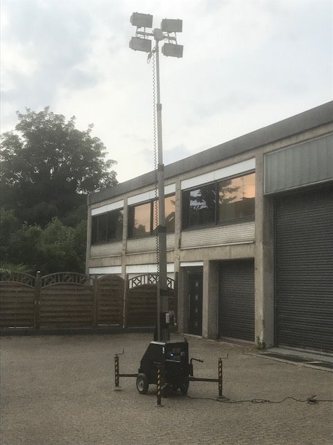 Mobiler Lichtmast Baustellenbeleuchtung - Flutlicht