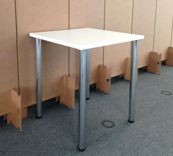 Tisch 80x80 – 2
