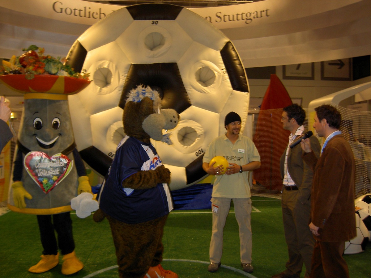 Fußball-Rad mieten bei play and fun team GmbH