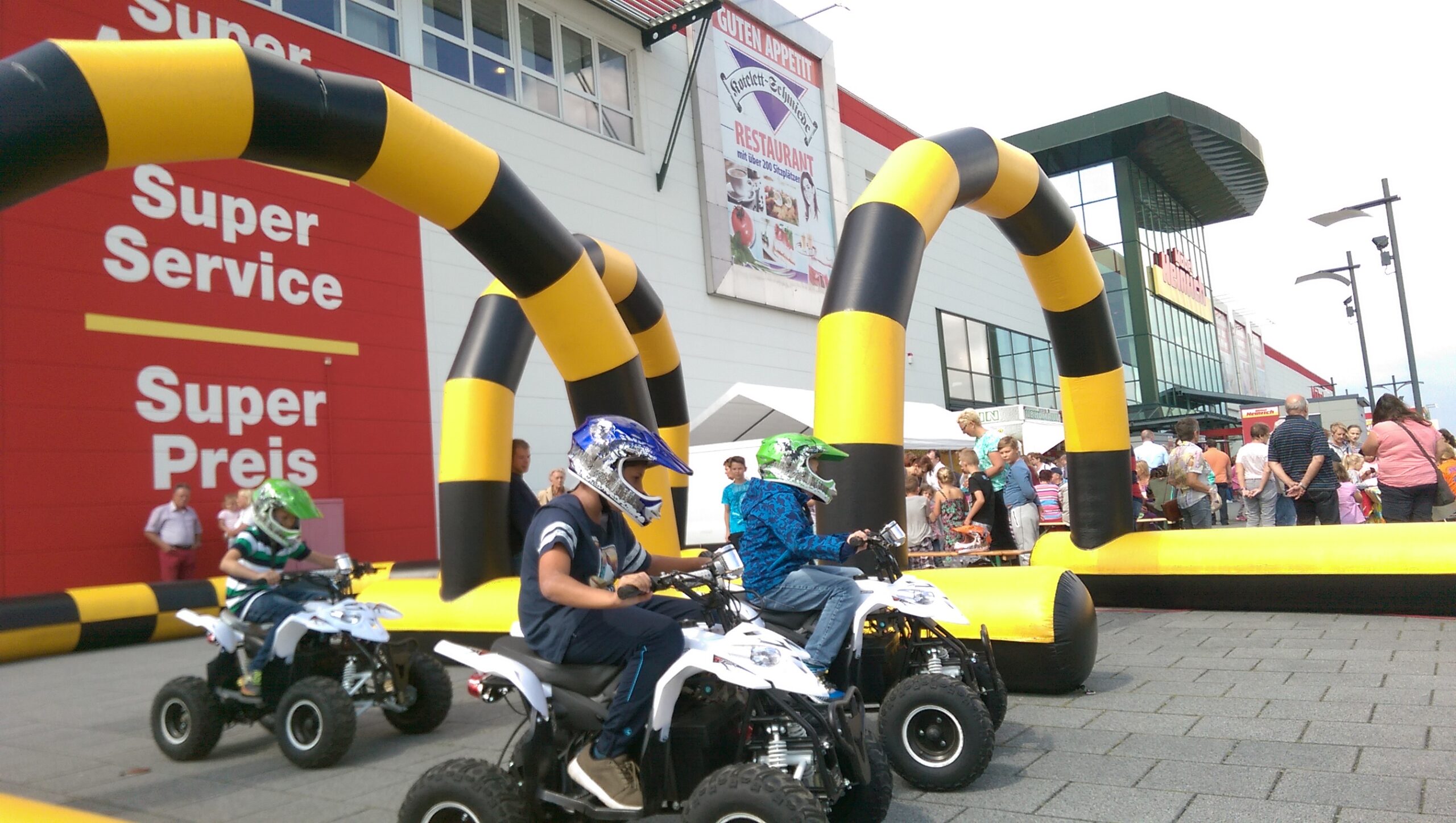 Energy-Race-Parcours mieten bei Play and Fun Team
