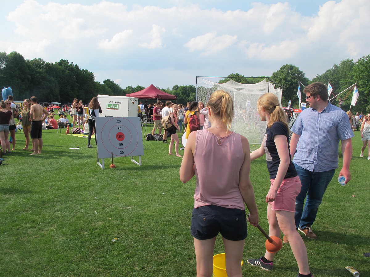 Pömpel-Dart mieten bei Play and Fun Team