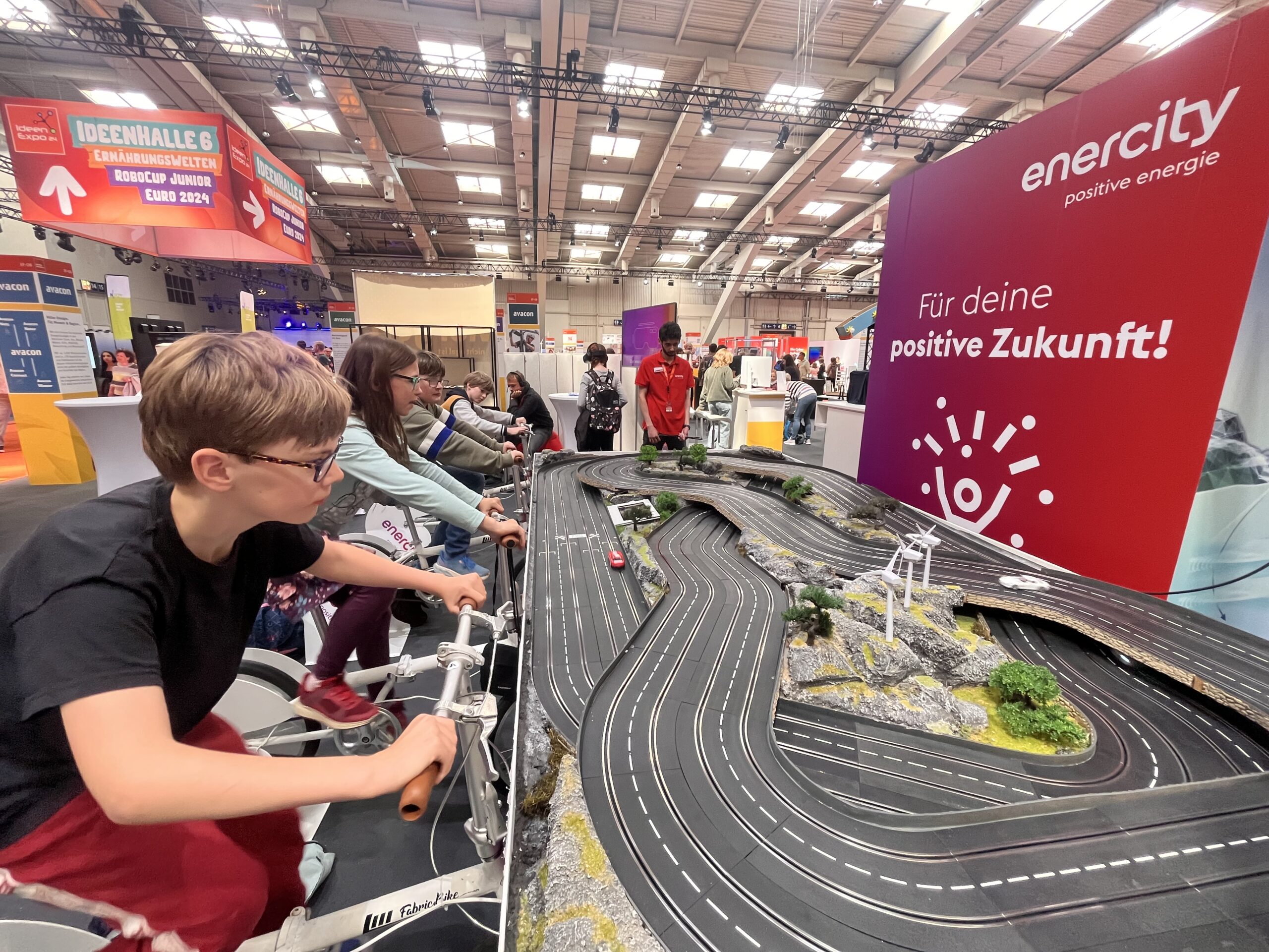 Carrera-Bike mieten bei play and fun team GmbH