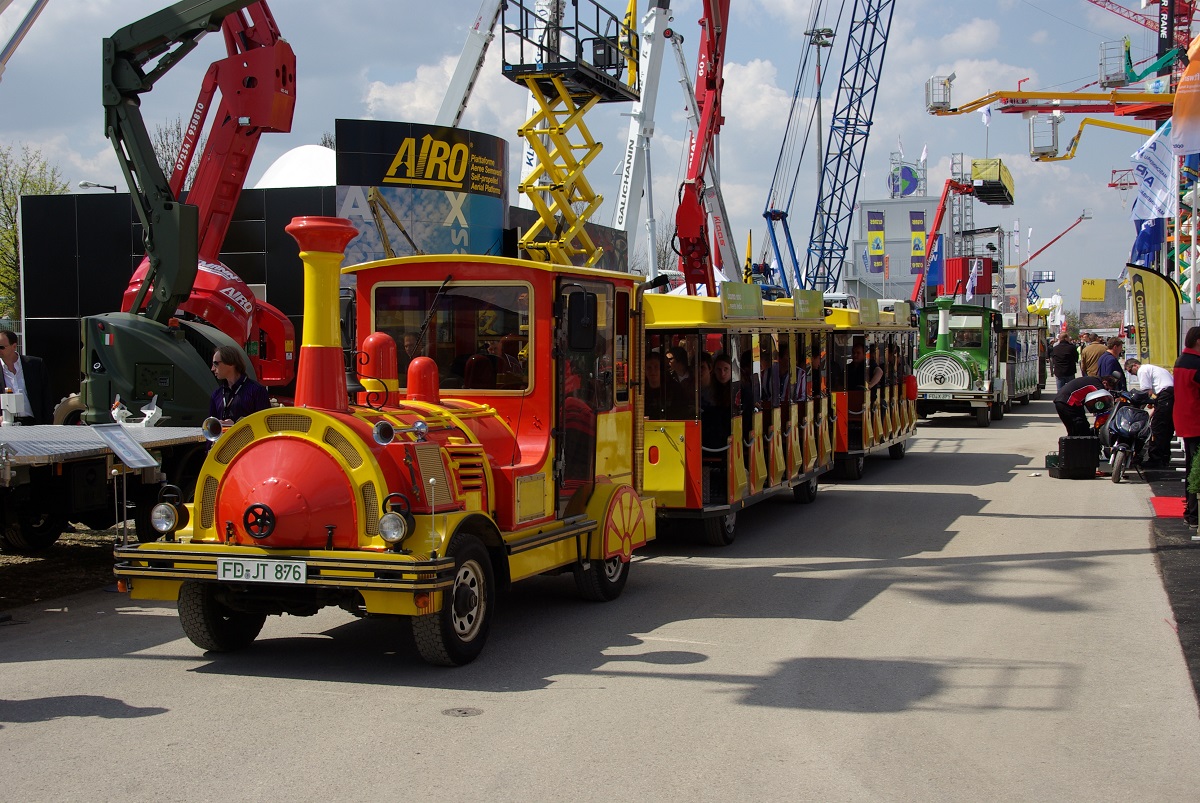 Citybahnen mieten bei play and fun team GmbH