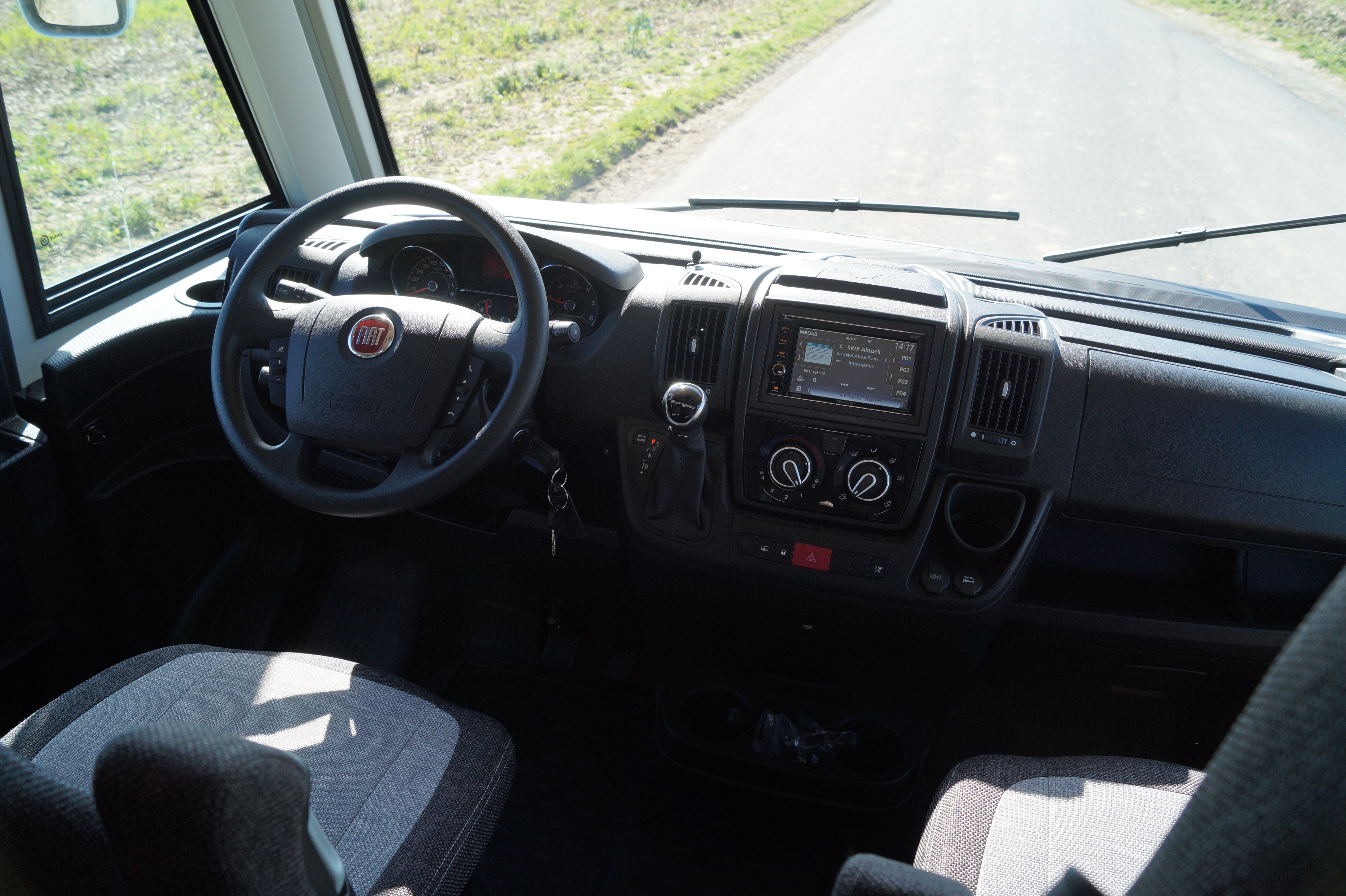 Knaus Live I 700 MEG - Automatik - AHK – 4