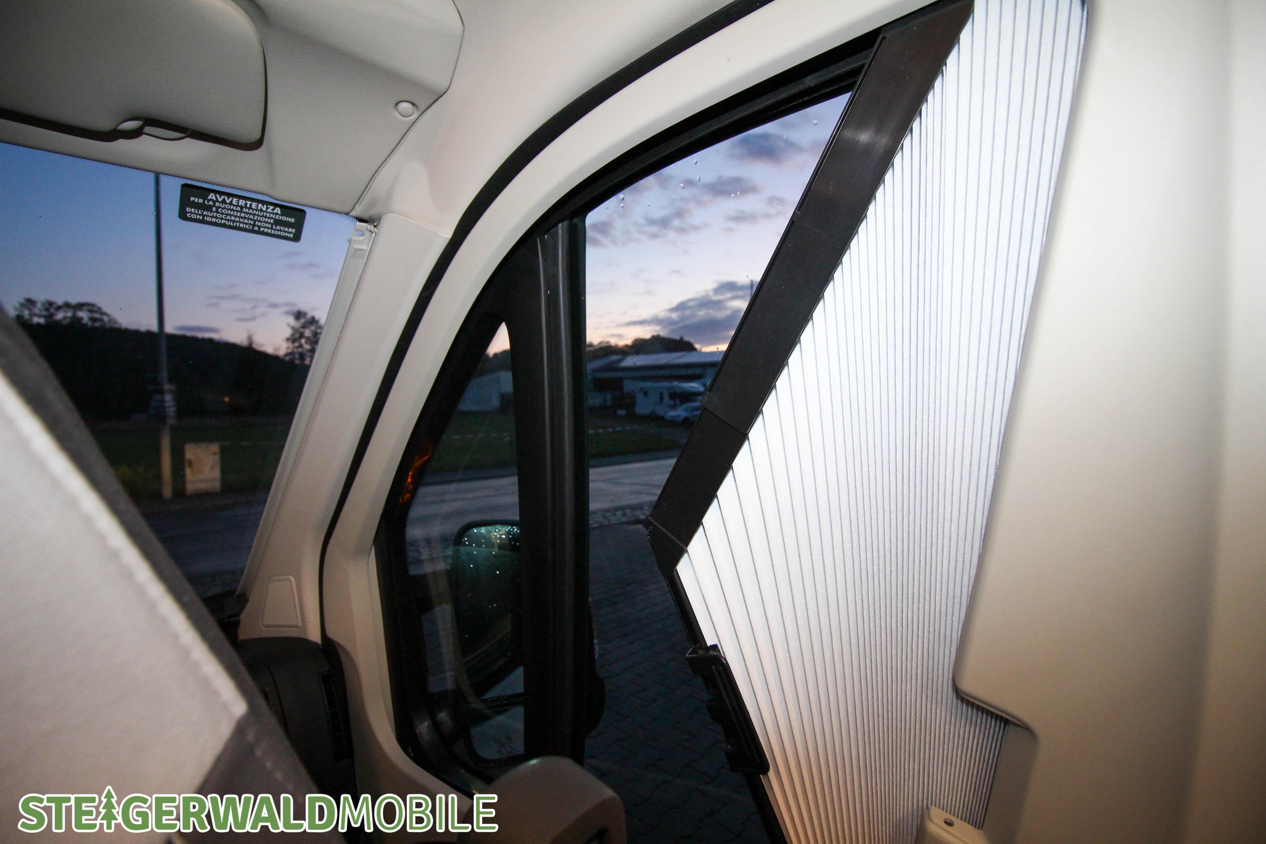 Wohnmobil - Kastenwagen + Teilintegrierte Neuzulassung 2025 – 3