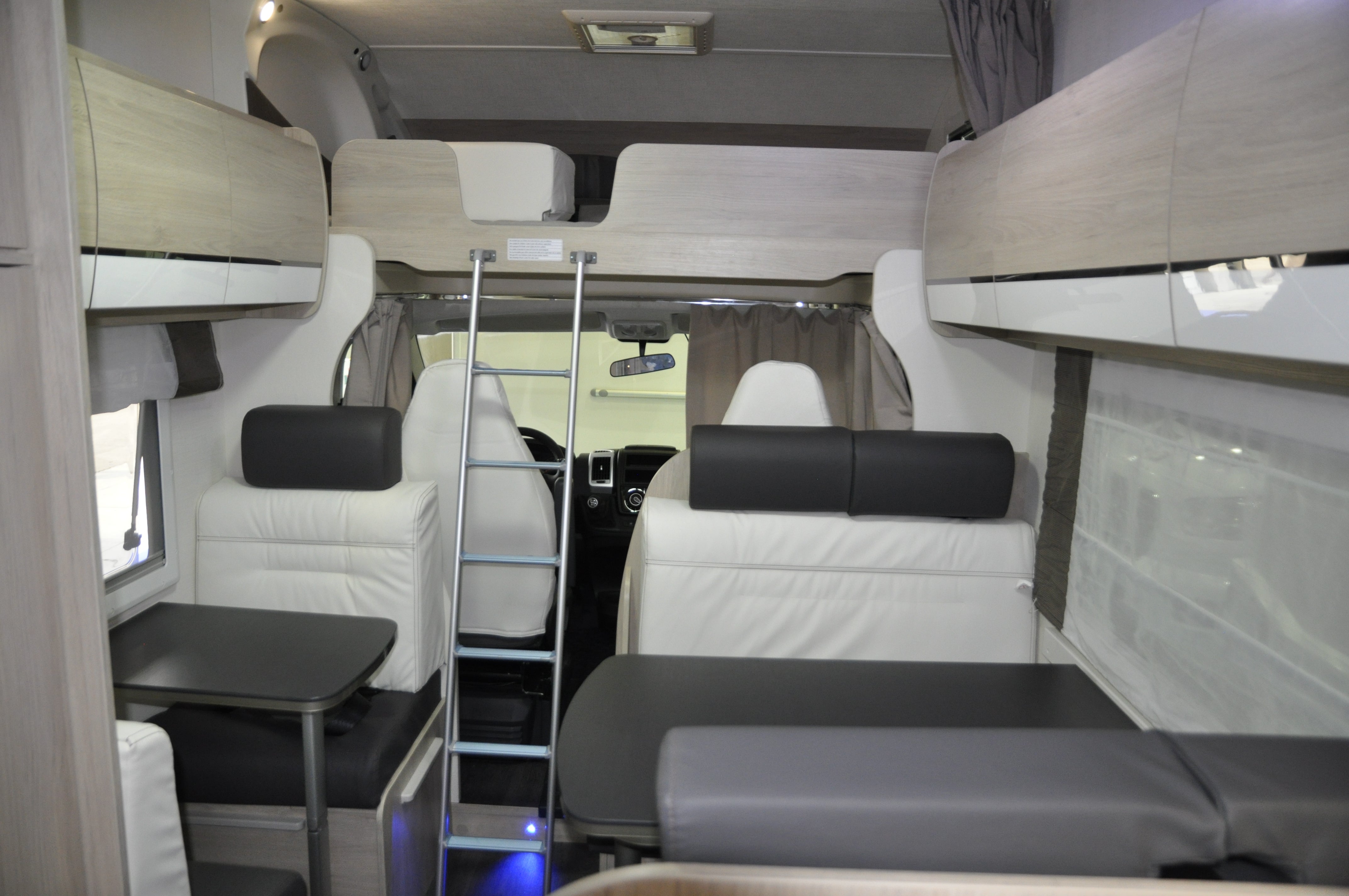 Wohnmobil für bis zu 6 Personen mit Rückfahrkamera – 3