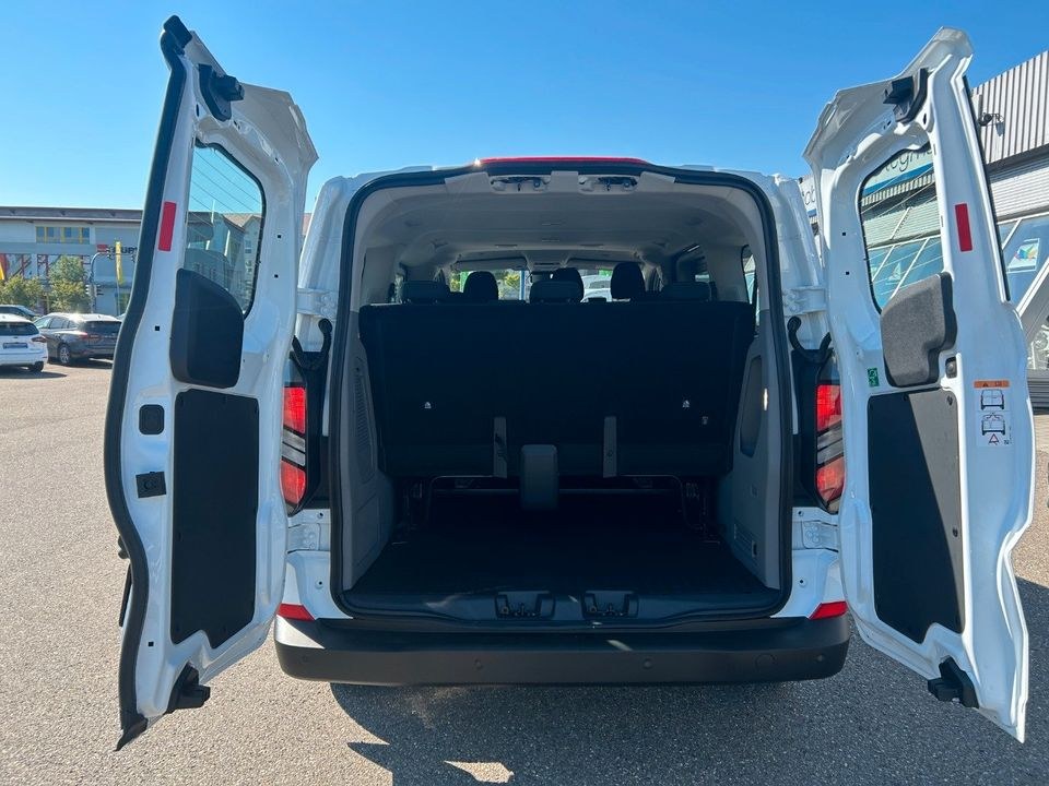 Mietwagen 8 9 Sitzer Bus Kombi mieten in Crailsheim – 4