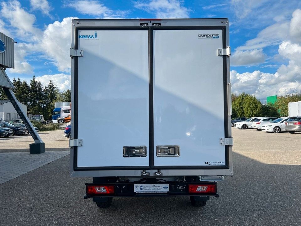Mietwagen Ford Transit Kühlkoffer mieten in Crailsheim – 4