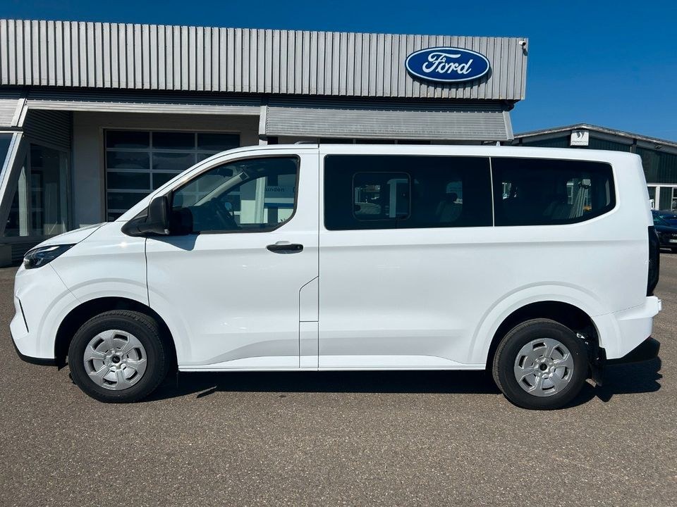 Mietwagen 8 9 Sitzer Bus Kombi mieten in Crailsheim – 2