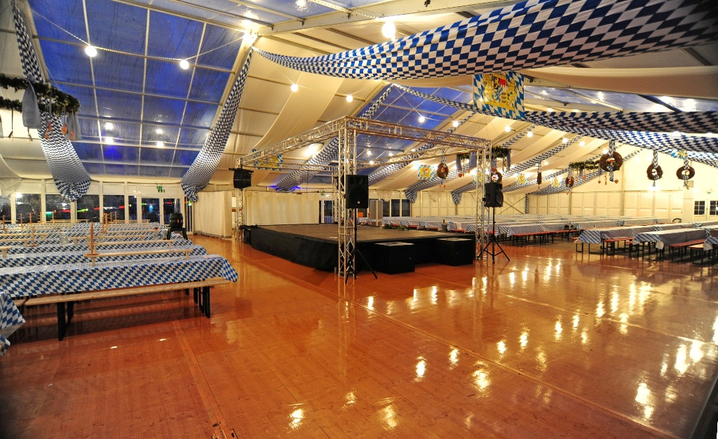 Oktoberfestzelt mieten bei Brase Zelte GmbH & Co KG