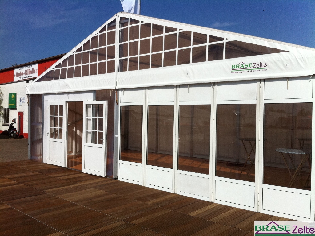 Partyzelt mit Terrasse mieten bei Brase Zelte GmbH & Co KG
