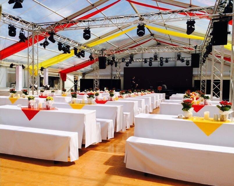 Sommerliches Festzelt mieten bei Brase Zelte GmbH & Co KG