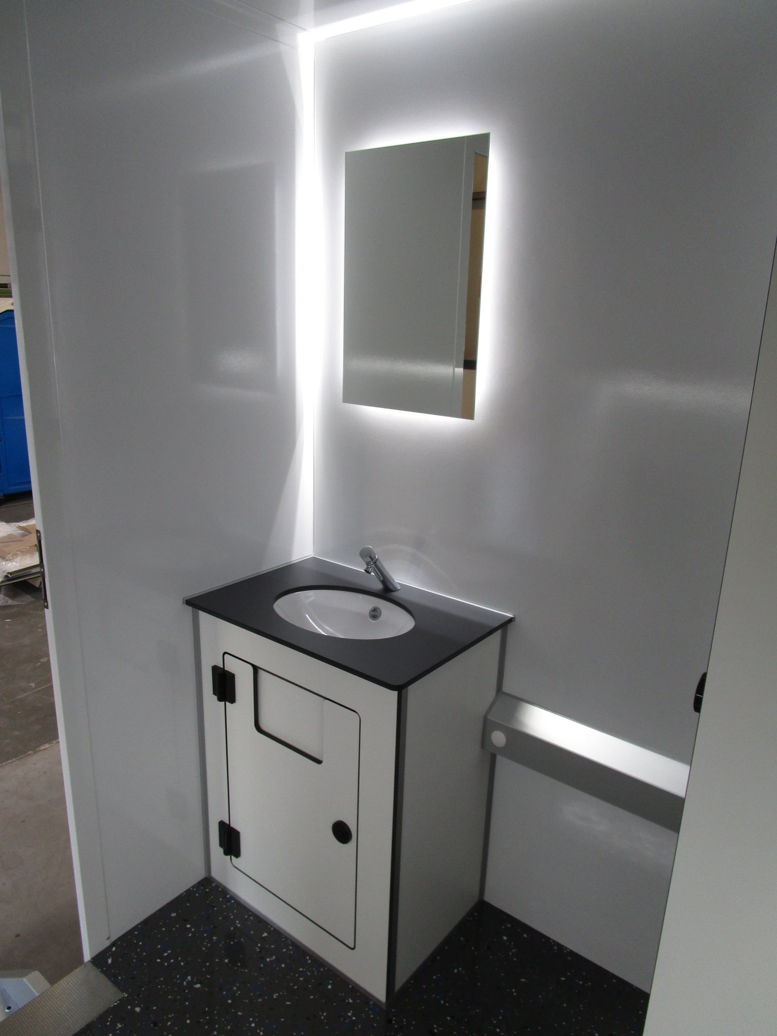 Top Toilettenwagen – 4