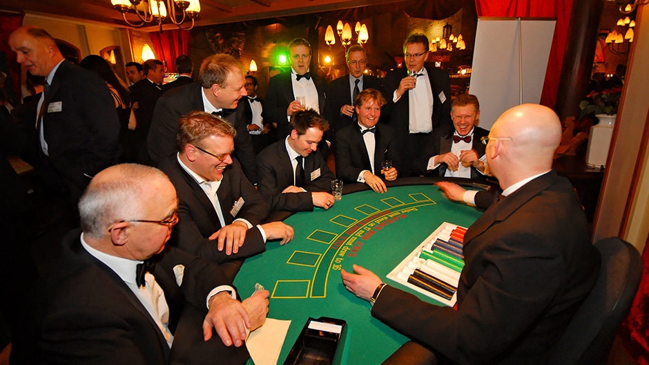 Mobiles Casino: Black Jack (Spieltisch inkl. Croupier) mieten