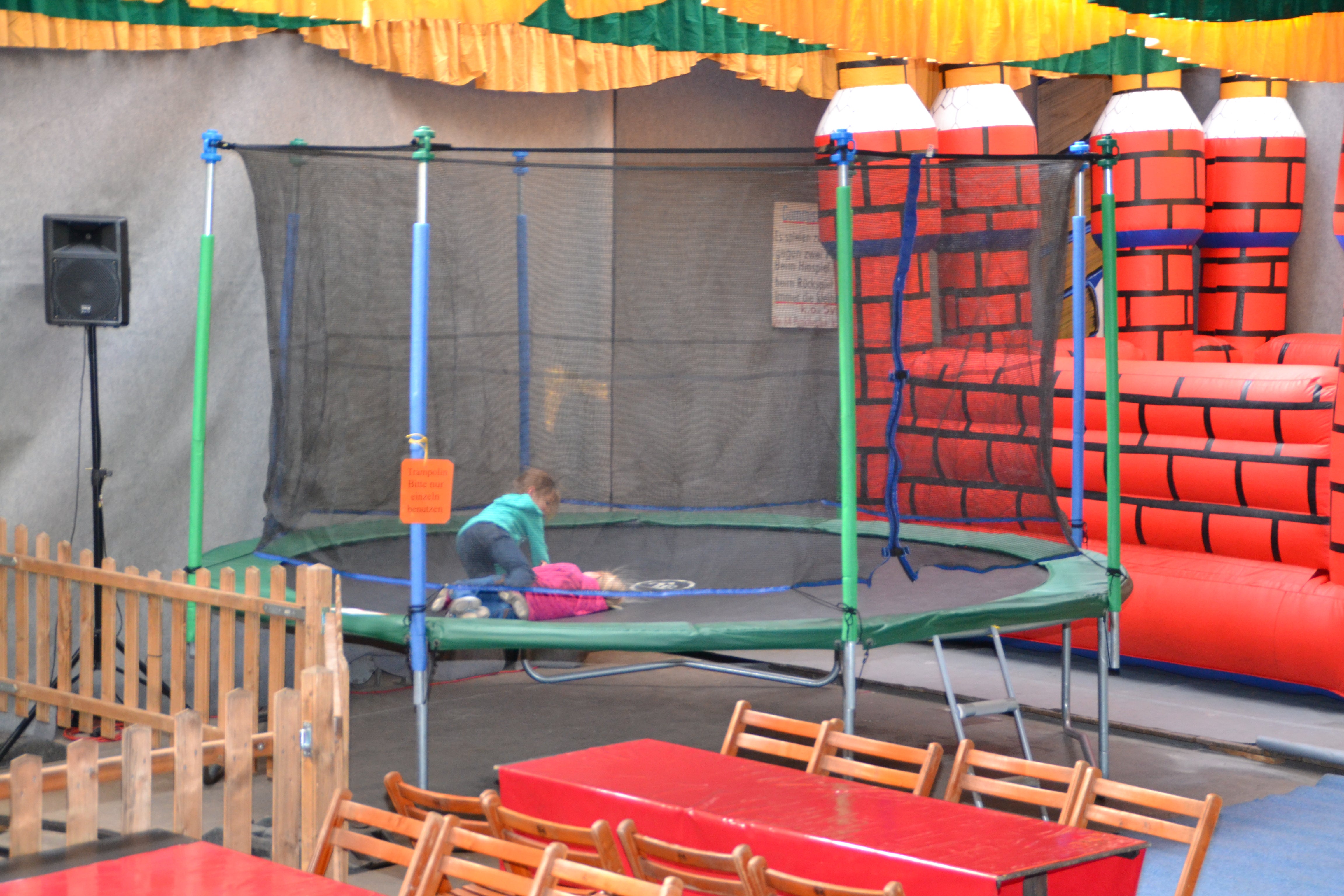 Trampolin FUNRING mit Sicherheitsnetz 4,20 Meter Durchmesser. – 2