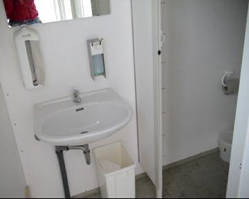 Unser Toilettenwagen mit Fäkalientank – 4