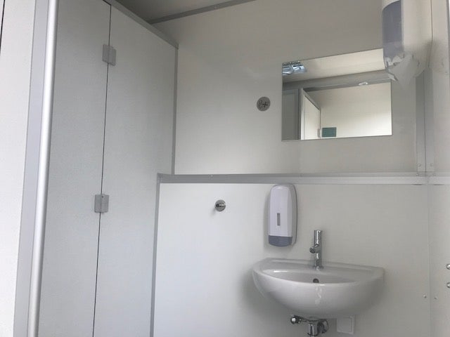 Toilettenwagen 2+3 – 3