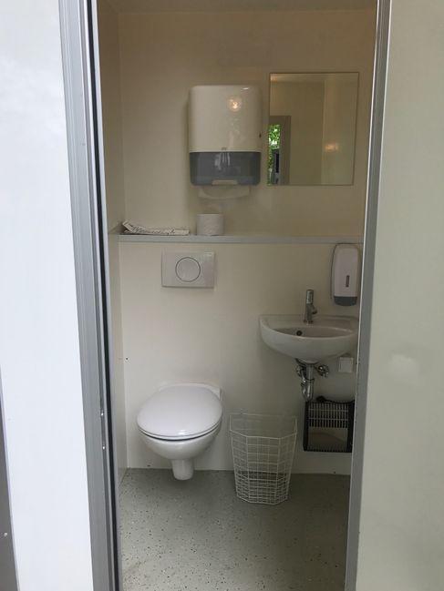 (1) Toilettenkabine nach BG-Richtlinien / Covid-19*/ Langzeitmiete! – 2