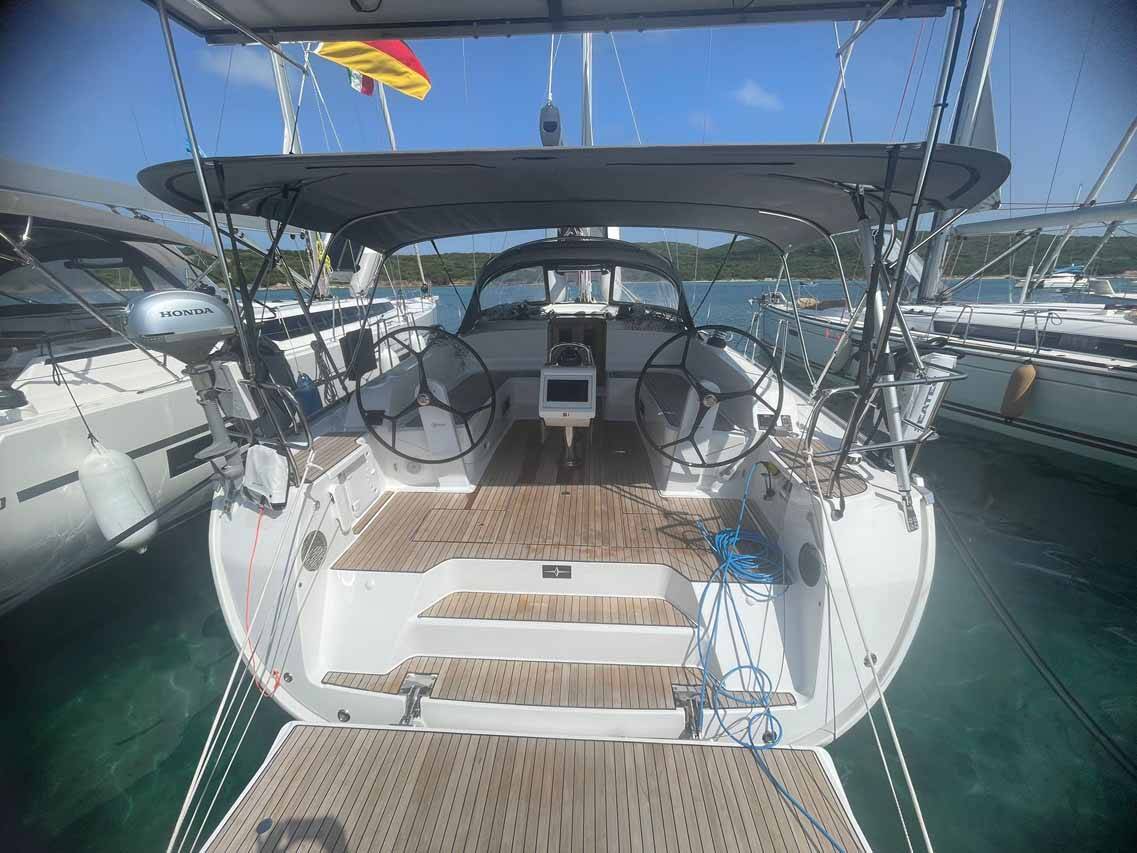 Bavaria Cruiser 46 Style Giovanna mieten bei SUN CHARTER GmbH