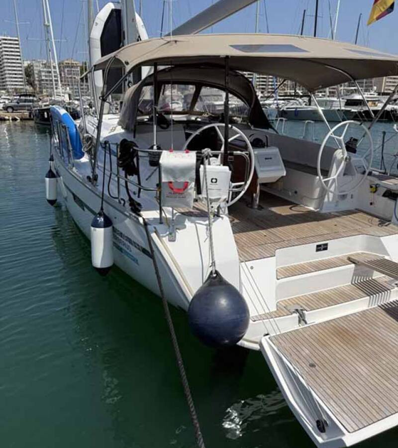 Bavaria Cruiser 46 Zerberus mieten bei SUN CHARTER GmbH