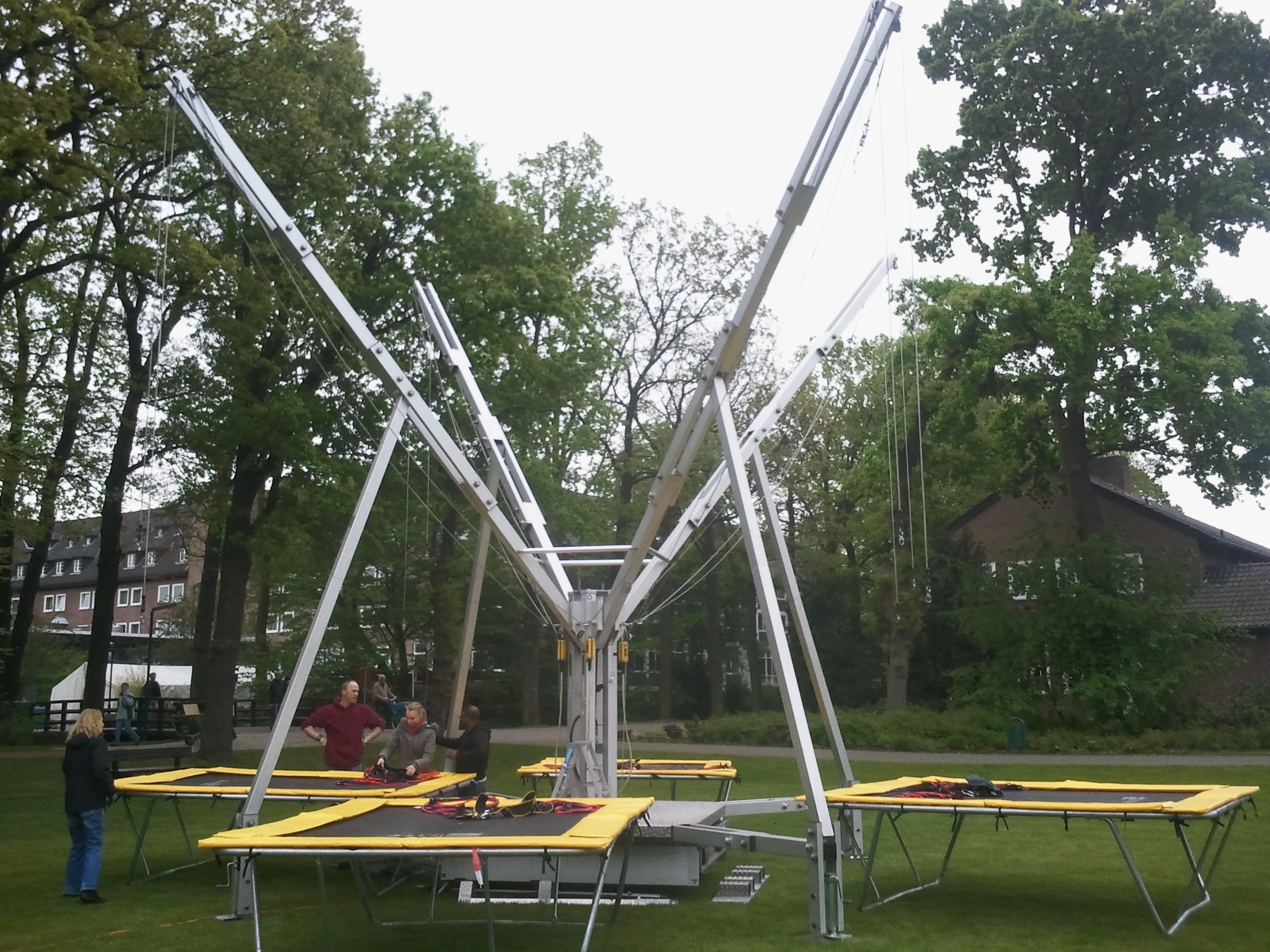 Bungee Trampolin – 2
