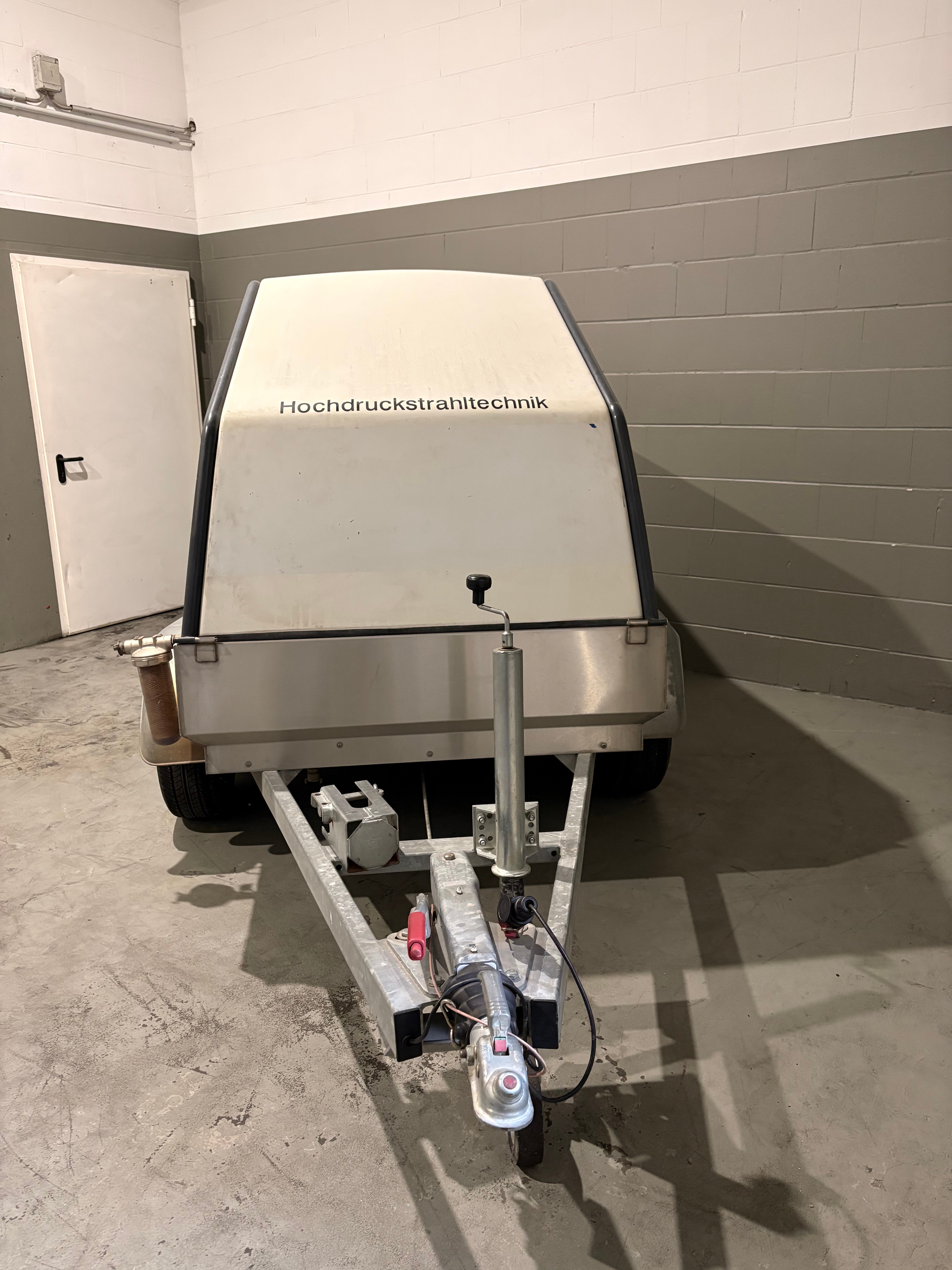 Der Oertzen POWERTRAILER 500 zur Miete – 2
