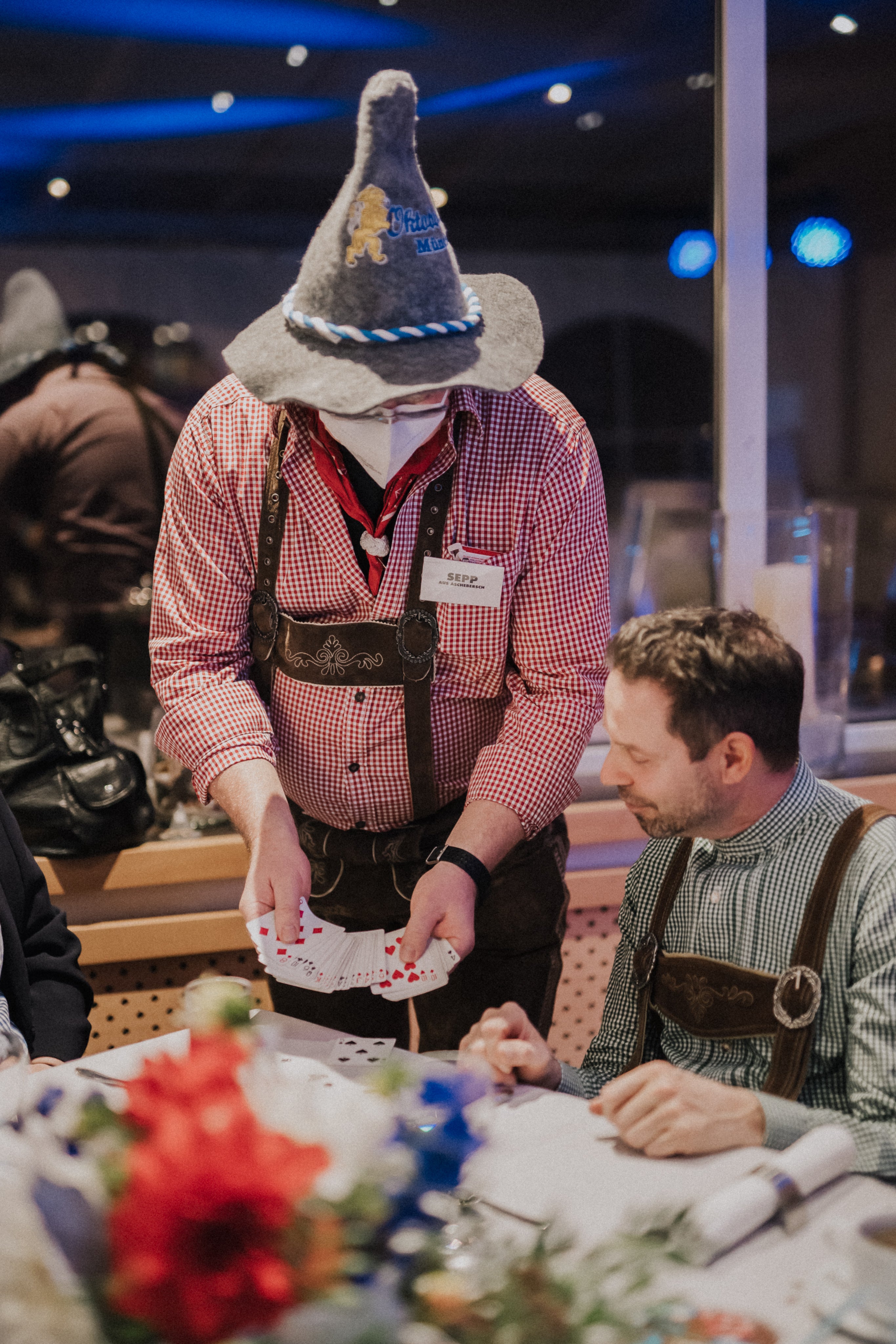 🧨 Comedy Tischzauberer 🧨 Niveauvolle Zauberei mit Humor, Esprit, Spaß, Können z.B. ... für Geburtstag, Hochzeit, Messe, Promotion, Stadfest u.v.m. - ! Opt: Musikshow und/oder Walkact mit Comedy, komis – 3