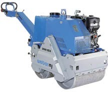 Vibro-Walzen, Gewicht: 715 - 732 kg, Bandagenbreite: 65 cm mieten