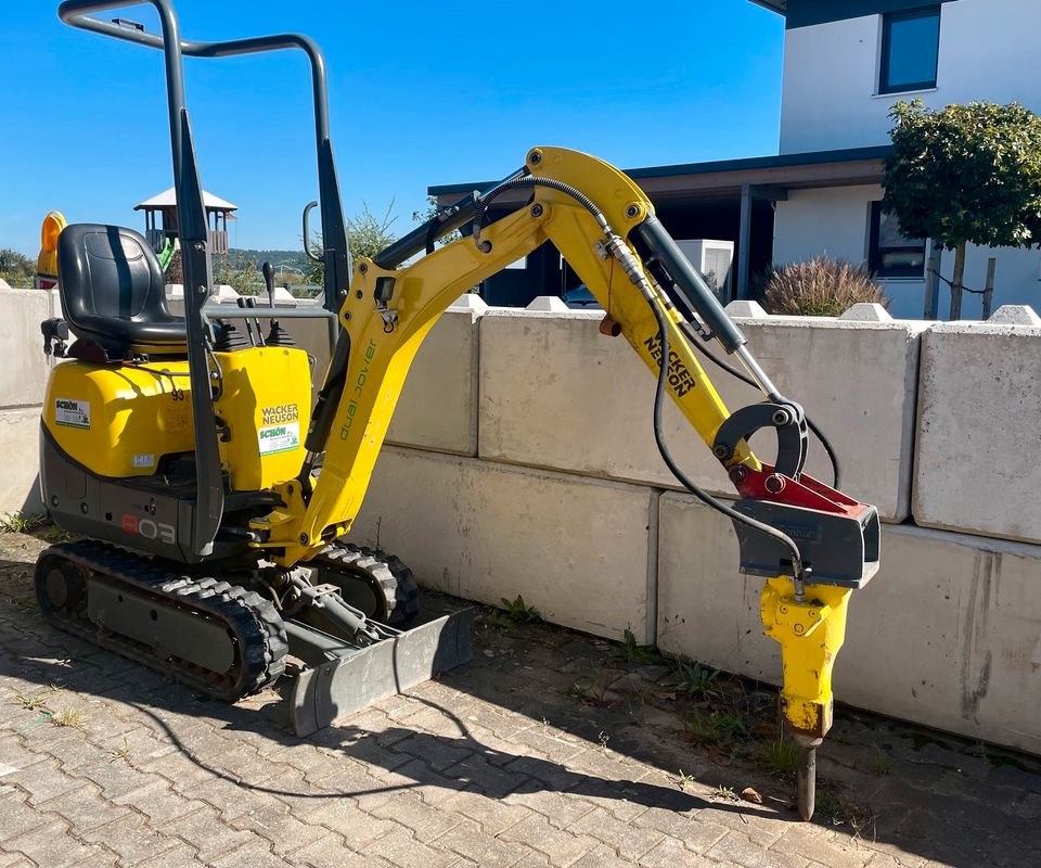 Minibagger 1000kg Wacker Neuson 803 Baumaschine mieten in Freystadt – 2