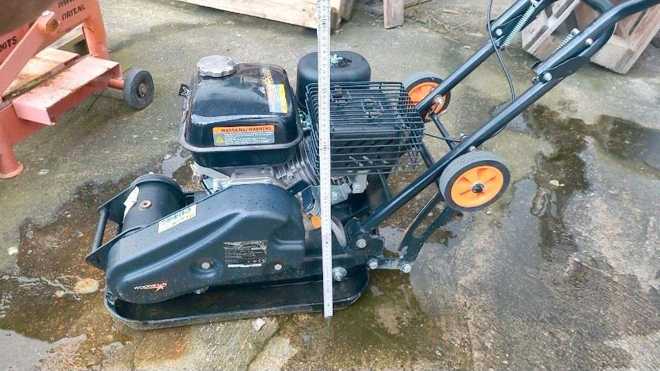 Rüttelplatten Stampfer Vibrationsplatten mieten in Freystadt – 2