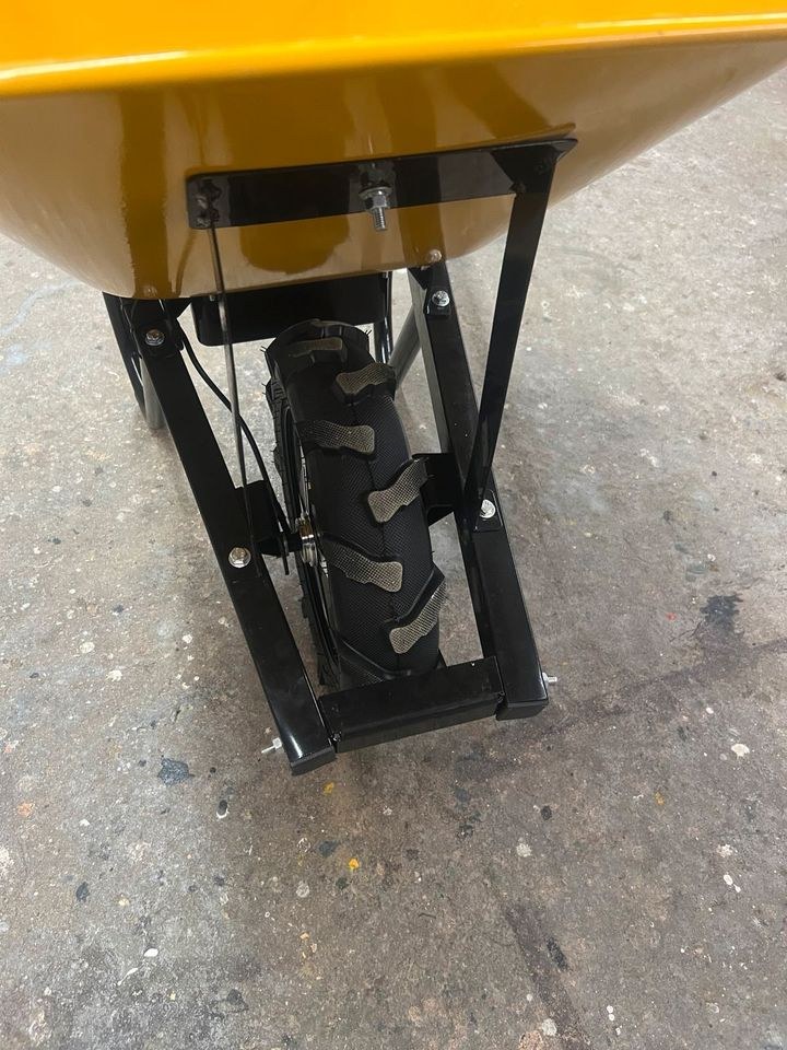 Elektrische Schubkarre Traglast 150 kg mieten in Freystadt – 2
