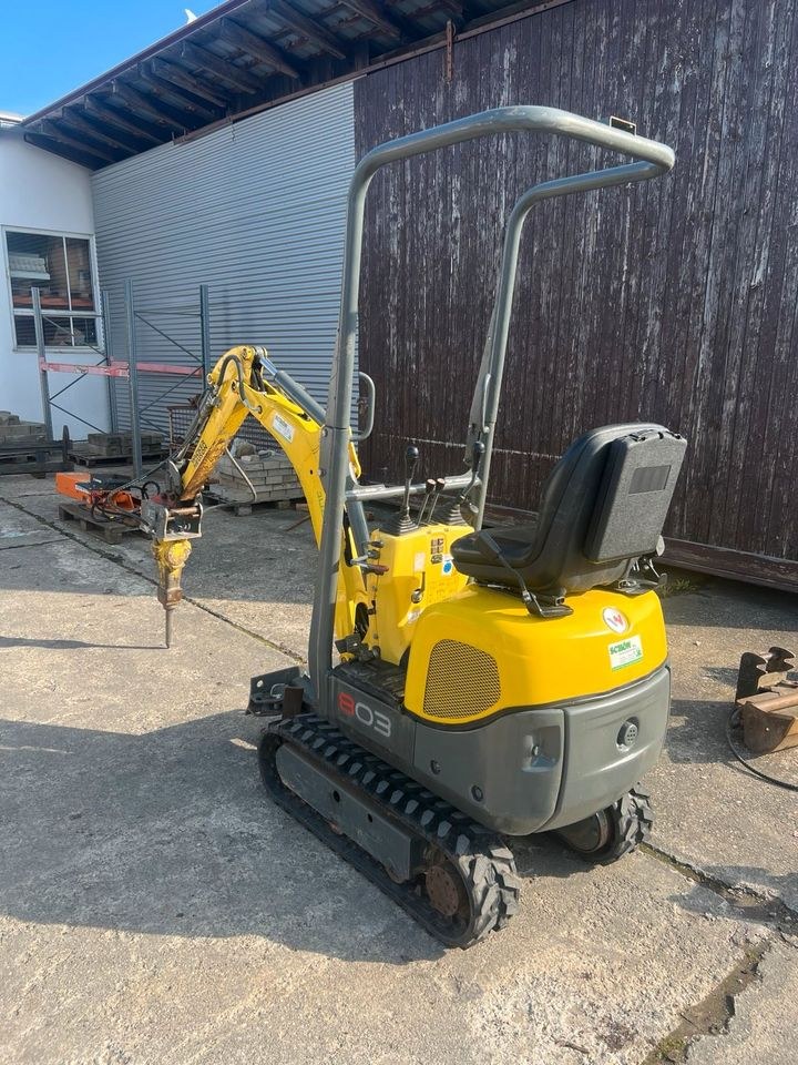 Minibagger 1,0t inkl Hydraulikhammer mieten in Freystadt