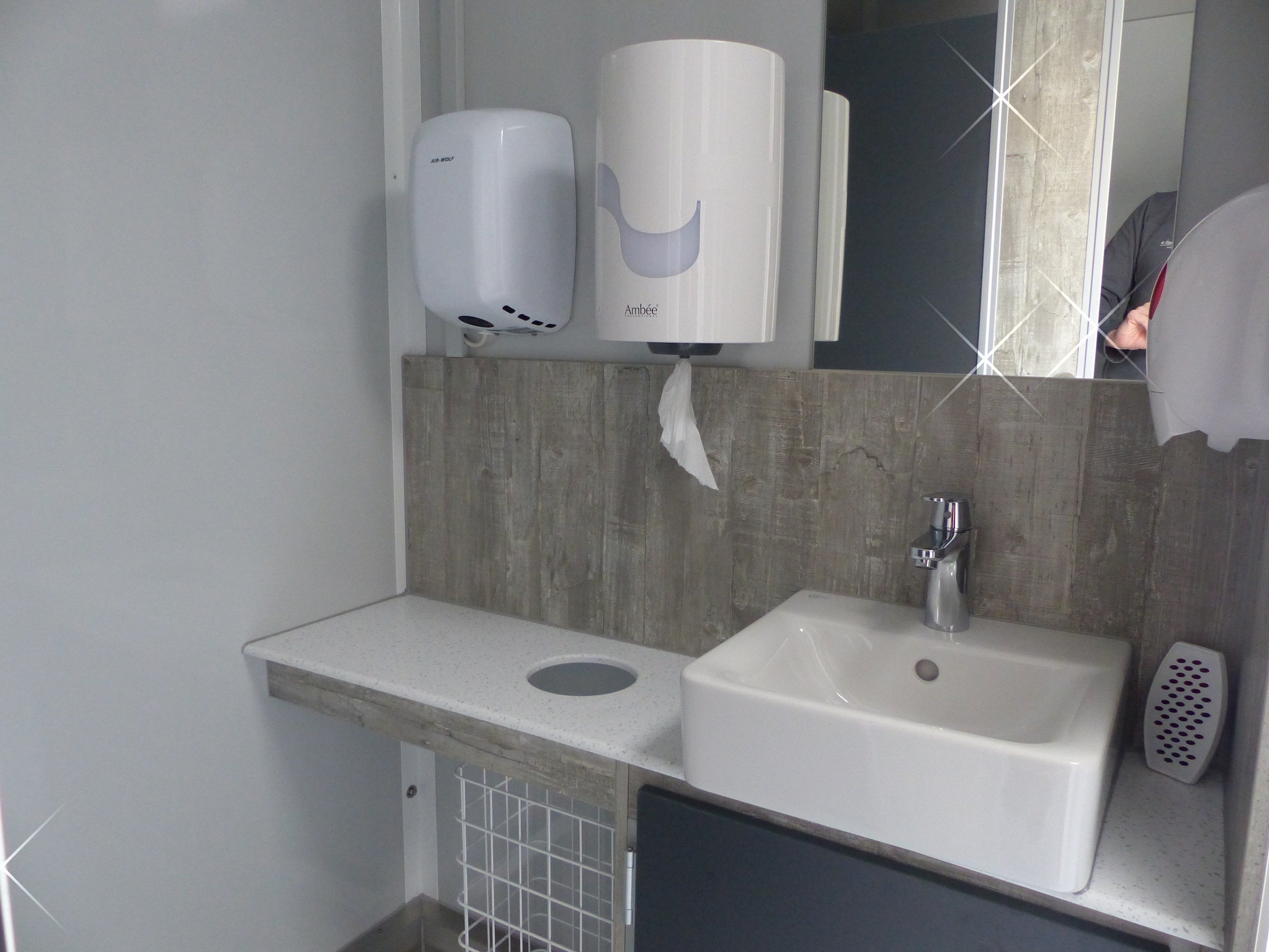 WC-Toilettenwagen Premium – 3