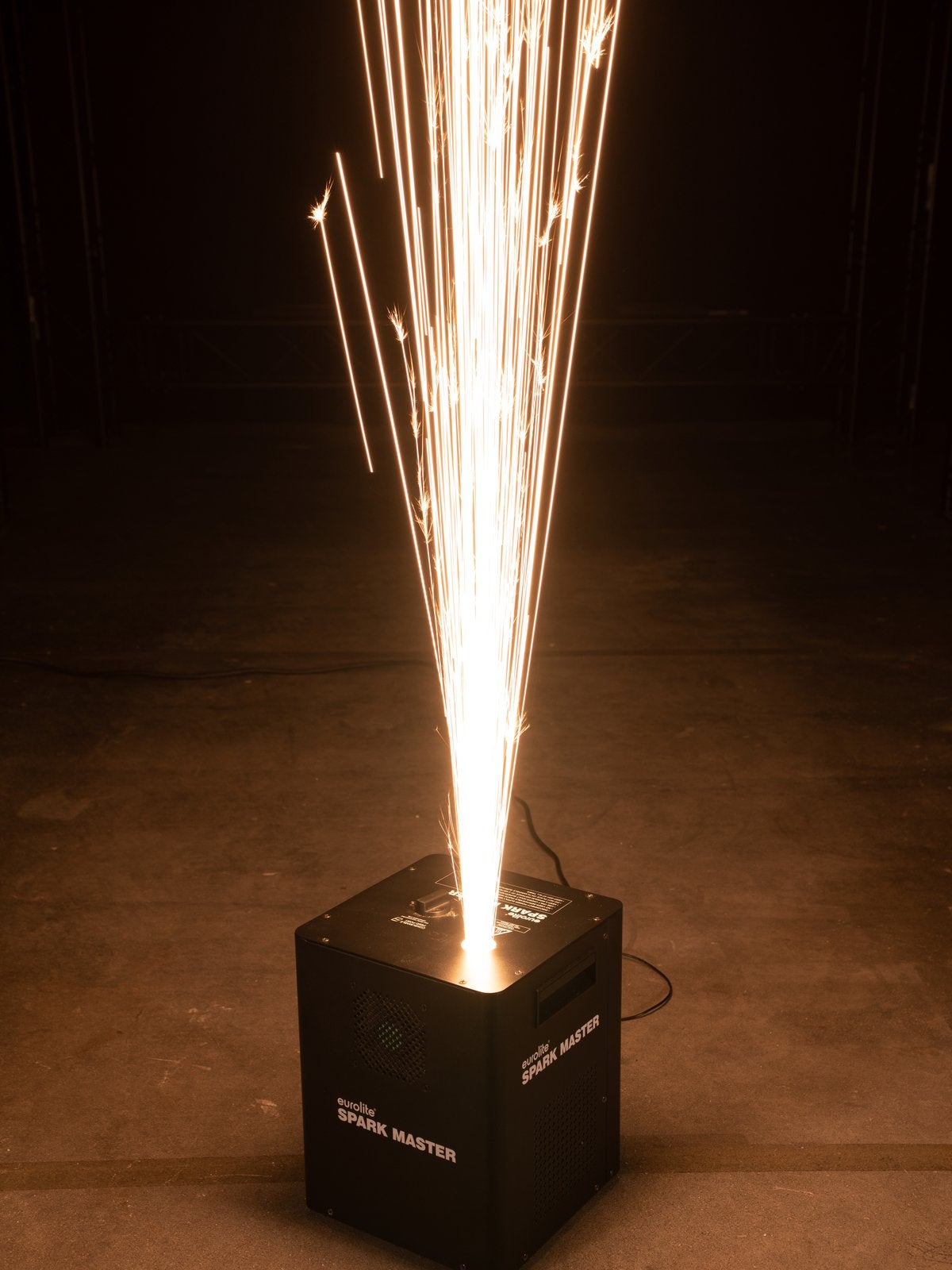 Spark Master Funkeneffekt, KALTES Feuerwerk, für drinnen und draußen geeignet – 2