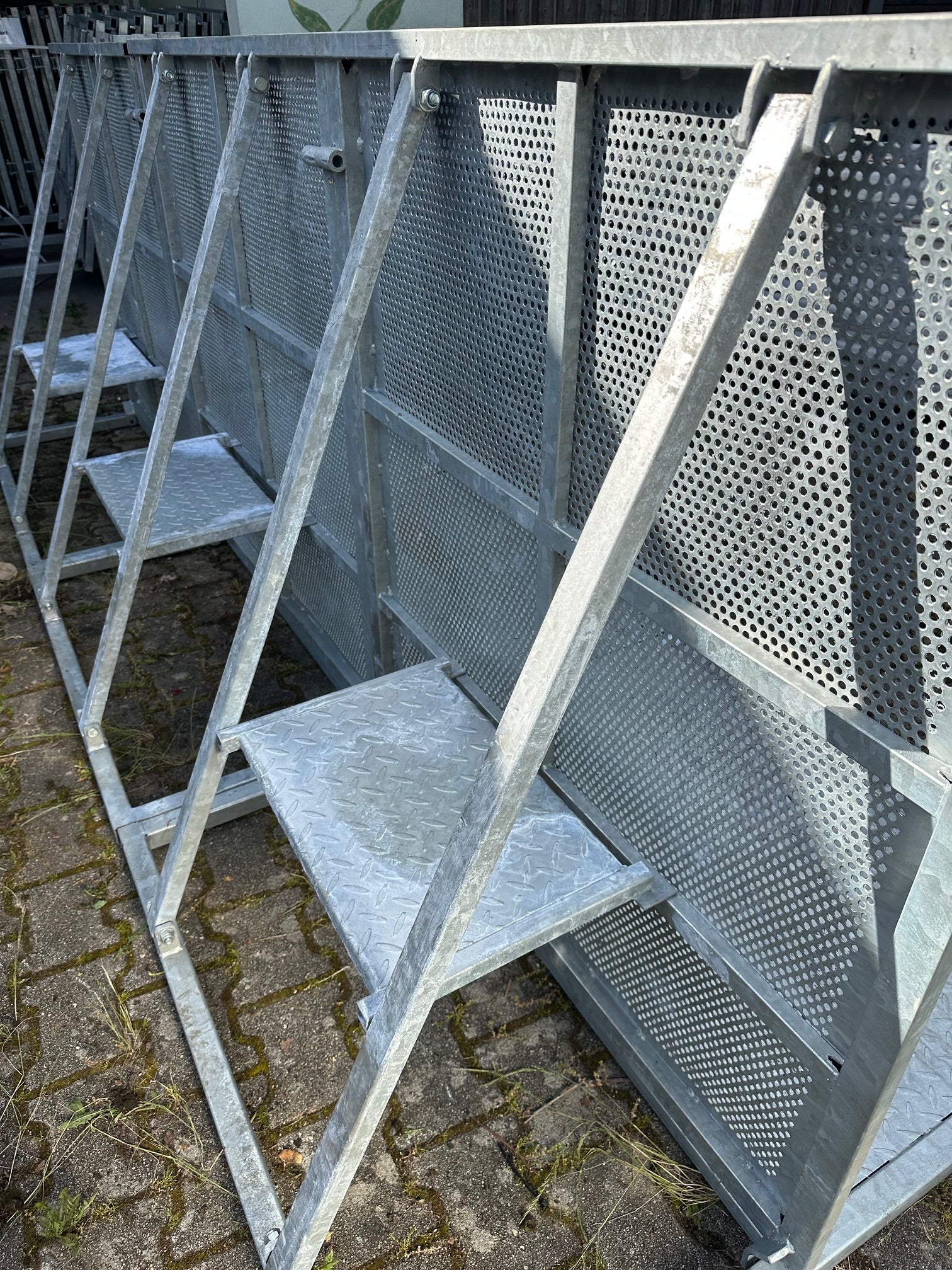 Stage Barrier/ Crash Barrier / Wellenbrecher klappbar – 4