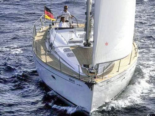 Bavaria 46 ab Rostock mieten bei MOLA Yachting
