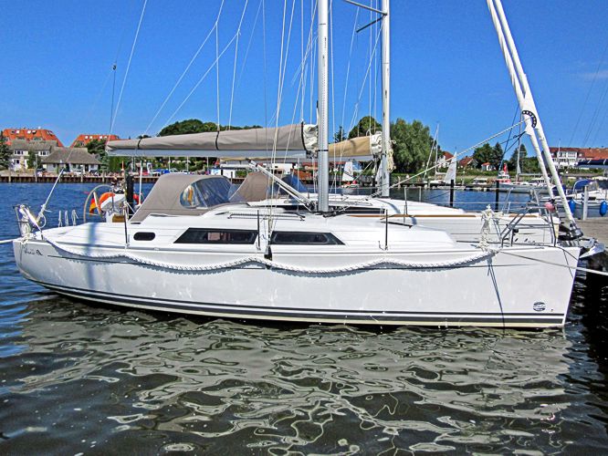 Hanse 325 ab Heiligenhafen-Grossenbrode mieten bei MOLA Yachting