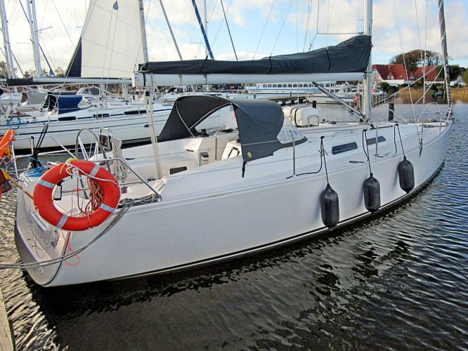 Dehler Varianta 37 ab Heiligenhafen-Grossenbrode mieten bei MOLA Yachting
