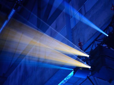 Beamer & Leinwände mieten bei Oppermann Events